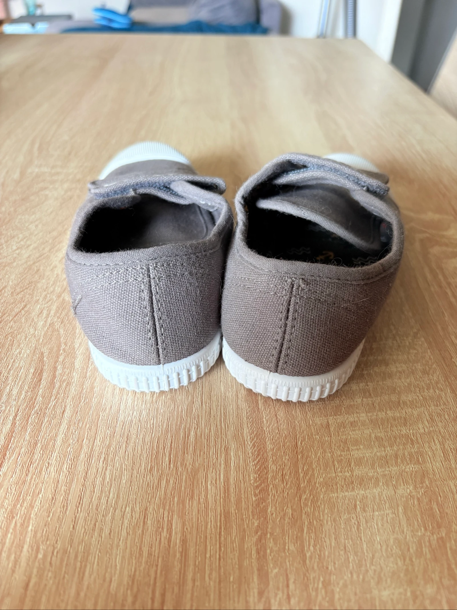 Canvas shoes – photo 3